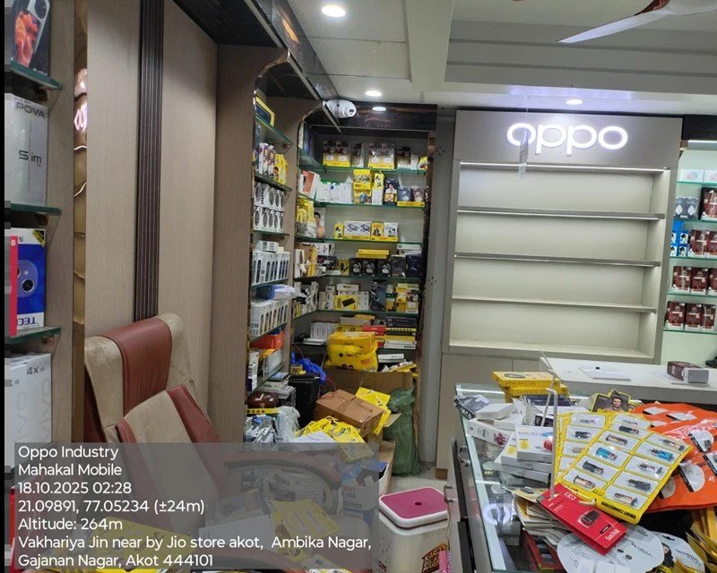After — OPPO backlit in-shop display unit installed, Mahakal Mobile, Akot