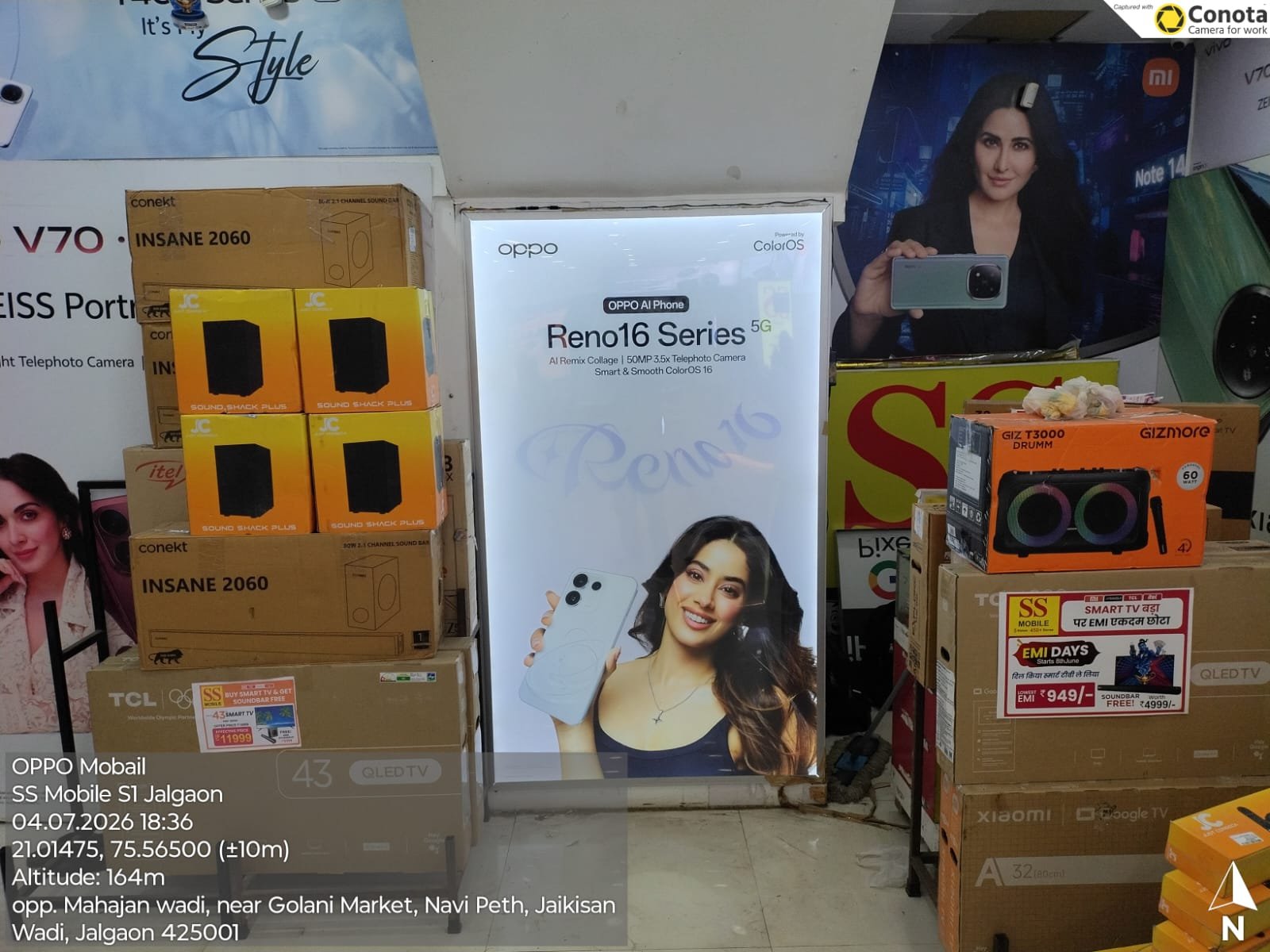 OPPO Cutout Standee Display